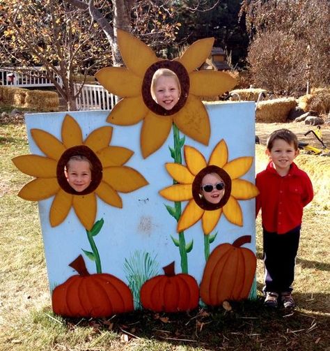 Fall Booths Ideas, Face In Hole Photo Board Fall, Face Cut Out Photo Board, Face Cutout Photo Prop, Pumpkin Parable, Fall Festival Decorations, School Fall Festival, Fall Festival Games, Face Cut Out