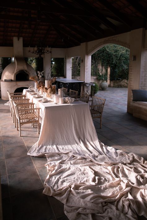 Linen Draping Wedding, Linen Drapes Wedding, Miami Elopement, Linen Tablecloth Wedding, Tablecloth Ideas, Byron Bay Weddings, Tuscan Inspired, Romantic Garden Wedding, Outdoor Entertaining Spaces