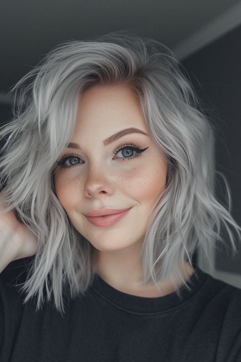 83+ Silver Hair Color Ideas for a Breathtaking Look! Lilac Grey Hair, Silver Hair Color Ideas, Mum Hair, Silver Hair Highlights, Grey Hair Transformation, Grey Blonde, Grey White Hair, Silver Blonde Hair, Color Rubio