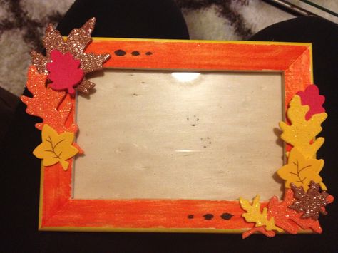 Fall Frame craft for preschool Picture Frame Crafts For Kids, Frame Crafts For Kids, Thanksgiving Picture Frame Craft, Diy Fall Picture Frames, Thanksgiving Picture Frame, Pumpkin Picture Frame, Thankful Picture Frame, Board Ideas For Preschool, Fall Picture Frame