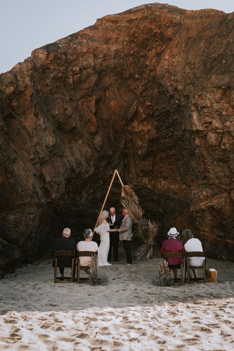 Oregon Beach Wedding, Palm Leaf Wedding, Wedding Ceremony Backdrop Outdoor, Bohemian Elopement, Small Beach Weddings, Wedding Oregon, Oregon Beach, Freckled Fox, Oregon Beaches