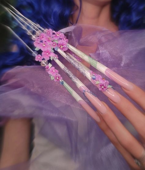 Unghie dalla lunghezza estrema e creazioni 3d floreali Every Day Nails, Extreme Nail Art, Nail Competition, Extreme Nails, My Blog, Venice, Every Day, Crown Jewelry, Nail Art