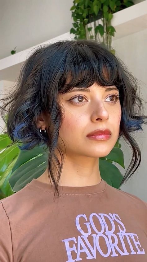 Grunge Bob Haircut, Underdye Hair, Knife Necklace, Short Sassy Haircuts, Sassy Haircuts, Ombre Bob, Unicorn Hair, Favorite Hairstyles, Creative Hairstyles