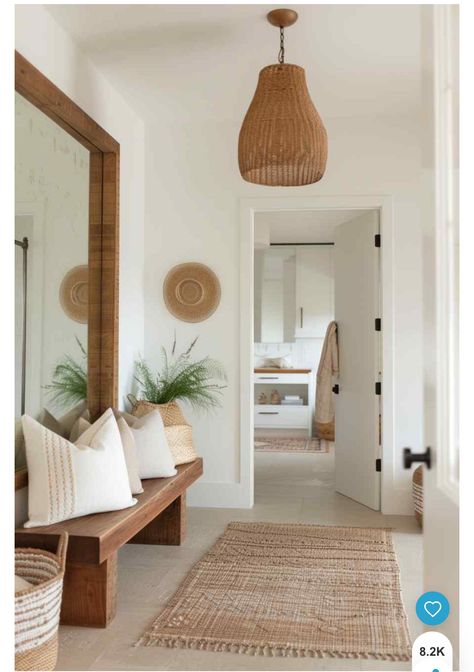 Home Decor Hallway, Decor Hallway, Hallway Decor, Beach House Interior, Home Entrance Decor, House Entrance, Florida Home, Beach House Decor, House Inspo