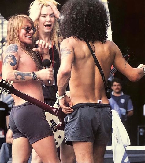 Slash And Duff, Axl Rose Slash, Axel Rose, Duff Mckagan, 90s Baby, Axl Rose, Joan Jett, Fiction Writer, Welcome To The Jungle