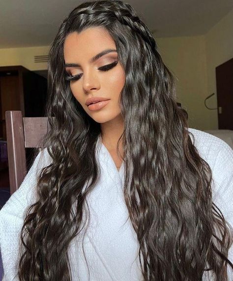 Mermaid Waves With Braids, Mermaid Hair Waves Wedding, Mermaid Hair Wedding, Mermaid Hairdo, Mermaid Curls Long Hair, Mermaid Waves Hairstyles, Mermaid Wedding Hair, Long Mermaid Hair, Mermaid Waves Hair