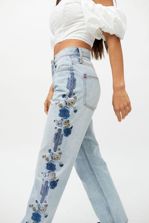 BDG High-Waisted Cowboy Jean- Cactus Floral | Urban Outfitters Hong Kong Official Site Embroidery Jeans Diy, Girly Style Outfits, Denim Crafts Diy, Denim Embroidery, 60s 70s Fashion, Custom Jeans, Denim Crafts, Jeans Diy, Old Jeans