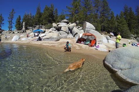 Chimney Beach Lake Tahoe, Lake Tahoe Beach, Lake Tahoe Trip, Lake Tahoe Summer, Tahoe Trip, Lake Tahoe Vacation, Dog Friendly Beach, California Camping, Reno Tahoe