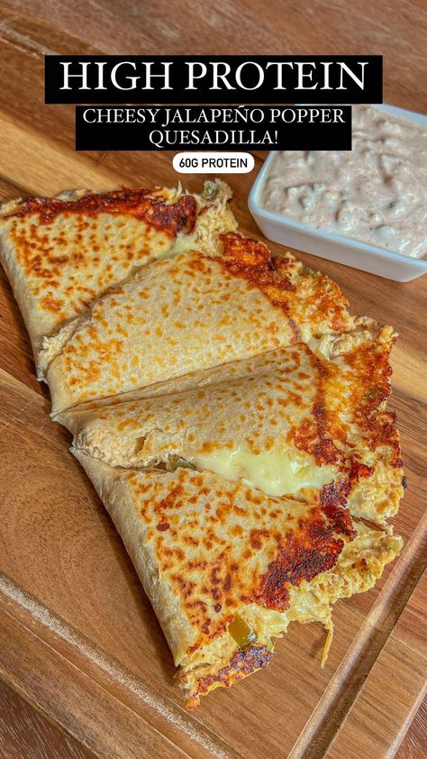 Small Quick Lunch Ideas, Low Calorie High Protein Quesadilla, Macro Friendly Quesadillas, High Protein Blackstone Recipes, Aussie Fitness Recipes, Aussie Fitness, Light Laughing, Copycat Food, Laughing Cow Cheese