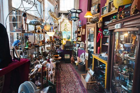 5 Must Visit Antique Shops In Vancouver and New Westminster Vancouver Photos, Engineering Art, Interior Design Decor, Greece Travel Guide, New Westminster, Antique Store, Antique Shop, Shop Interiors, Vancouver Canada