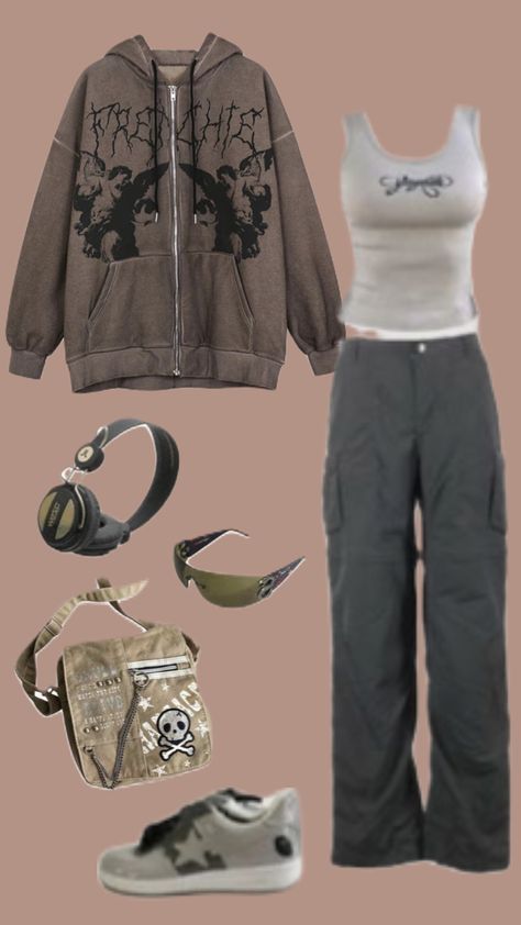 Random outfit #y2k #y2kcore #outfit #inspo #outfitsinspo #fyp Y2kcore Outfits, Y2k Camping Outfits, Y2k Outfits School Friendly, Camping Outfits Winter, Tiktok Y2k, Streetwear Summer Outfits, Cargo Outfit, 90s Y2k Fashion