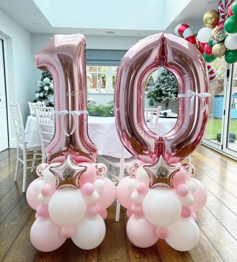 Number 10 Balloon Bouquet, 15 Balloon Bouquet, Balloon Arrangements Birthday, Balloons Galore, Bridal Shower Balloons, Balloon Crafts, Diy Balloon Decorations, Balloon Arrangements, Birthday Balloon Decorations