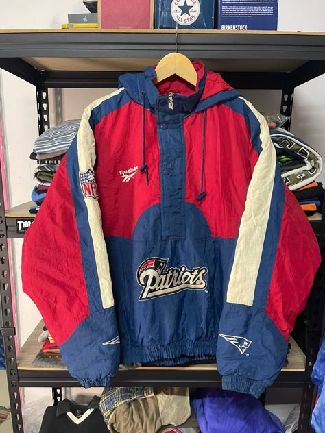 Vintage Vintage 90s Patriots Jacket Pro Line NFL Hoddies Outfits Men, Vintage Jacket Outfit, 90s Night, Hoddies Outfits, 90s Leather Jacket, 90s Sportswear, Vintage Outfits 90s, 90s Art, Nfl Vintage