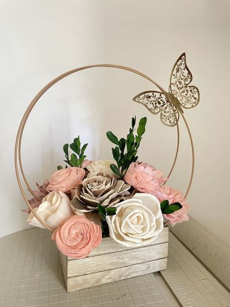 Deco Table Champetre, Diy Baby Shower Ideas, Butterfly Centerpieces, Butterfly Baby Shower Theme, Quinceanera Centerpieces, Quince Decorations, Butterfly Birthday Party, Butterfly Baby Shower, Butterfly Party