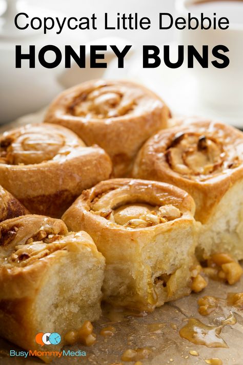 Homemade Honey Buns Honey Bun Recipe, Homemade Honey Buns, Copycat Little Debbie, Copycat Recipes Desserts, Debbie Snacks, Honey Bun, Little Debbie, Honey Buns, Cinnamon Bread