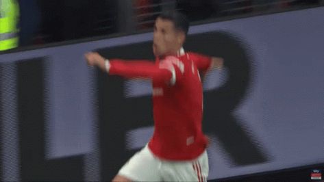 Ronaldo Ronaldo United GIF - Ronaldo Ronaldo United Ronaldo Manchester - Discover & Share GIFs Bayern, Ronaldo Cristiano Gif, Ronaldo Gif Wallpaper, Ronaldo United, Cr7 Celebration, Ronaldo Gif, Gol Ronaldo, Ronaldo Siuu, Cristiano Ronaldo Celebration