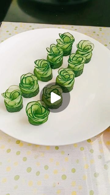 Guoguo To on Instagram: "Making Cucumbers" Cucumber Creative Food Art, Cucumber Orderves Appetizers, Cucumber Presentation Ideas, Cucumber On Charcuterie Board, Bug Charcuterie Board, Vegetables Trays Ideas, Cucumber Charcuterie, Veggie Tray Wreath, Flower Veggie Tray Ideas