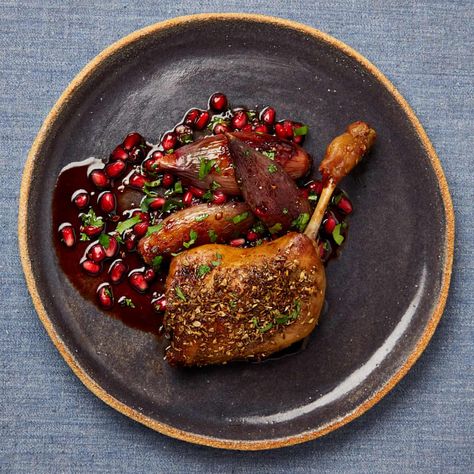 Yotam Ottolenghi’s confit duck legs with shallots and pomegranate. Wedding Foods Main Course, Main Course Fine Dining, Rococo Food, Valentines Day Menu Ideas, Fine Dining Recipes Main Courses, Roasted Kohlrabi, Confit Duck Leg, Confit Duck, Pomegranate Sauce