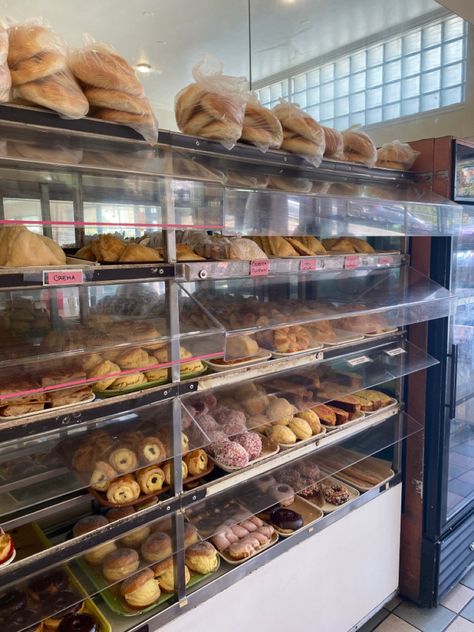 Cuban bakery, pastries, mexican bakery, hispanic pastries, bakery aesthetic, san diego, san diego eats, san diego bakery Mexican Bakery Aesthetic, Colombian Bakery, Cuban Bakery, Cuban Cafe, Mexican Pastries, Mexican Bakery, Bakery Interior, Bakery Design Interior, Supermarket Design