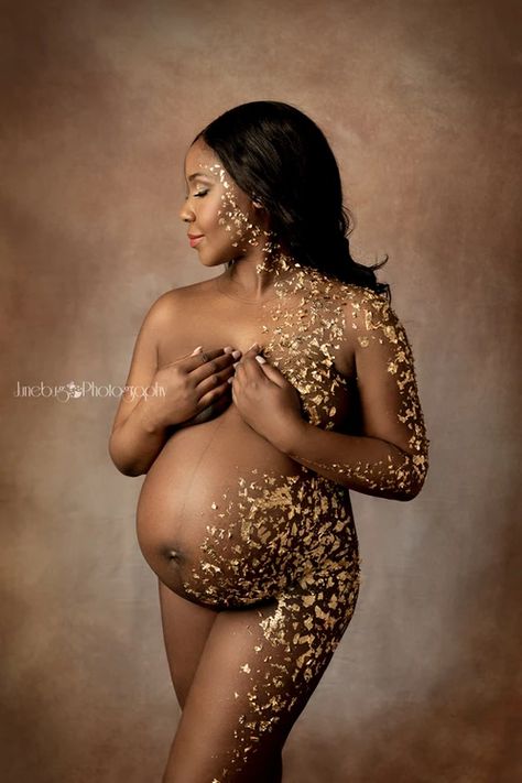 Photo by Nikita Razo | Maternity Glitter Maternity Shoot, Glitter Shoot, Salina Kansas, Manhattan Kansas, Junction City, Kansas Usa, Newborn Photography Studio, Lingerie Inspiration, Maternity Photography Poses