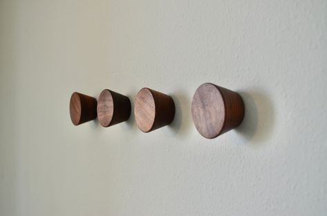 CIRCLE Wall Hook Walnut Coat RACK Vintage Decor HANDCRAFTED - Etsy Coat Hook Wall, Metal Wall Hooks, Coat Hooks Wall Mounted, Hat Organization, Hats Baseball, Wood Wax, Towel Hanger, Hat Rack, Kitchen Laundry