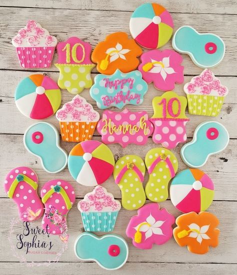 Barbie Pool, Summer Sugar Cookies, Barbie Pool Party, Teenager Party, Pool Party Cakes, Beach Cookies, Pool Birthday, Aesthetic Color, Summer Cookies