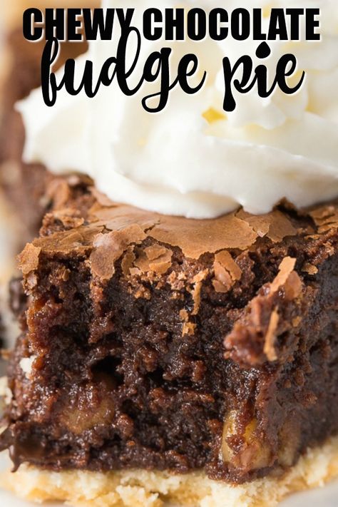 Fudge Pie Recipe, Fudge Brownie Pie, Chocolate Fudge Pie, Brownie Pie, Fudge Pie, Chocolate Pie Recipes, Special Desserts, Chocolate Dessert Recipes, Chocolate Pies