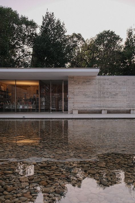 The German pavilion in Barcelona on Behance Modernism, German Pavilion Barcelona, The Barcelona Pavilion, Barcelona Pavilion, Exterior Inspiration, Famous Architecture, Van Der Rohe, Mies Van Der Rohe, Adobe Lightroom