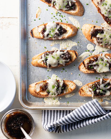 Onion Jam Crostini Onion Jam Appetizer, French Onion Crostini, Crostini Appetizers Fig Jam, Caramelized Onion Bruschetta, Maple Bacon Onion Jam Appetizers, Caramelized Onion Crostini, Onion Jam, Fish Sandwich, Veggie Sandwich