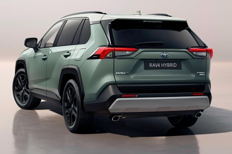 Here's A Taste Of The 2023 Toyota RAV4 Facelift | CarBuzz 2022 Toyota Rav4, 2023 Toyota Rav4, New Toyota Rav4, Rav4 Car, Toyota Hybrid, Rav4 Hybrid, Toyota Rav, Suv Models, Rav 4