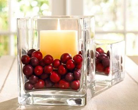 Cranberry Centerpiece, Natal Country, Cranberry Candles, Simple Holiday Decor, Thanksgiving Decorations Diy, Diy Thanksgiving, Thanksgiving Table Settings, Thanksgiving Centerpieces, Fall Centerpiece