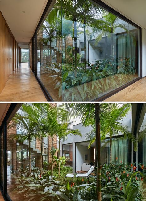 This modern house has an internal garden positioned in the middle of the home, creating a centerpiece that the house wraps around. Floor-to-ceiling windows provide a view of the garden, while at the same time allowing light to flow through to the interior of the home. #InternalGarden #Architecture #Windows Green Hospital, Modern Restaurants, New Modern House, نباتات منزلية, Casa Country, Desain Lanskap, Garden Architecture, Patio Interior, Floor To Ceiling