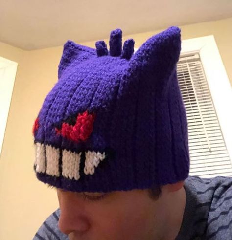 Gengar Beanie Crochet, Crochet Pokemon Hat, Pokemon Beanie Crochet, Crochet Pokemon Hat Pattern, Crochet Mimikyu Hat, Pokemon Crochet Hat, Pokemon Hat Crochet, Crochet Beanie Ideas, Balaclava Aesthetic