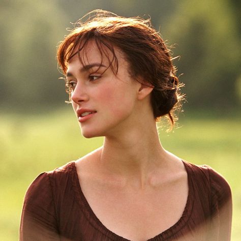 Kierra Knightley Pride And Prejudice, Liz Bennett Pride And Prejudice, Kiera Knightly Side Profile, Pride And Prejudice Photos, Keira Knightley Pride And Prejudice, Kiera Knightly, Pride And Prejudice 2005, Katherine Hepburn, Keira Knightly