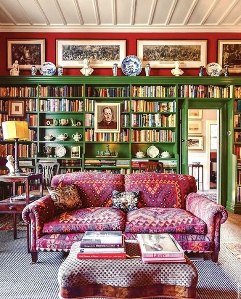 Cozy Living room With Bookshelf Wall Home Library Design, Inspire Me Home Decor, Home Libraries, Home Decorating Ideas, Maximalism, A Living Room, Home Library, Ideas Home, Home Decorating