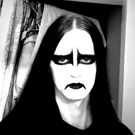 Corpes Paint Black Metal, Metalhead Guy Corpse Paint, Corpse Makeup Metal, Mayhem Corpse Paint, Corpse Paint Tutorials, Black Metal Face Paint, Corpse Face Paint, Corpse Makeup Black Metal, Euronymous Corpse Paint