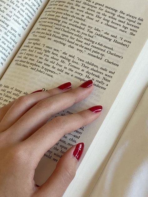 Murphee on Twitter: "• 𝐢𝐧𝐯𝐞𝐬𝐭 𝐢𝐧 𝐲𝐨𝐮𝐫𝐬𝐞𝐥𝐟… " Darling Venom, Red Smoothie, Brown Legs, Red Nail Polish, Red Nail, Red Aesthetic, I Love Books, French Girl, Girl Next Door