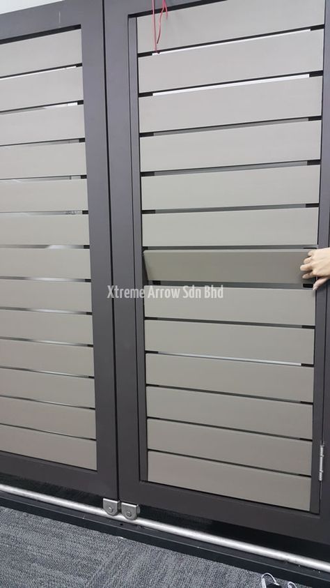 Aluminum Gates Design, Auto Gate Design, Main Gate Designs, Modern Gates, Modern Steel Gate Design, Latest Gate Design, Iron Main Gate Design, Aluminum Gates, Modern Main Gate Designs