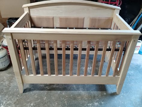 Farmhouse Crib Diy, Baby Crib Woodworking Plans Wood, Crib Blueprints, Convertible Crib Plans, Baby Cribs Diy, Homemade Crib, Crib Plans, Baby Crib Woodworking Plans, Diy Baby Crib