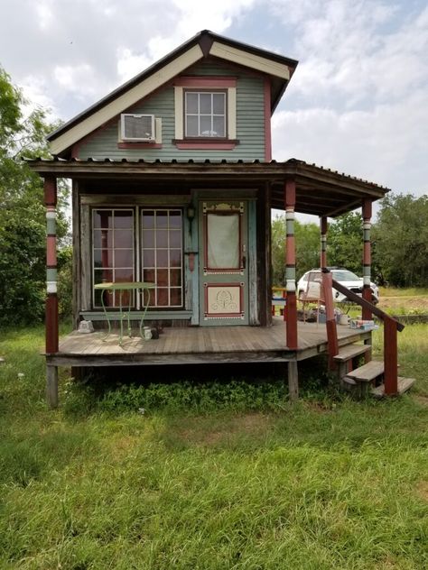 Tiny House Inspiration, Bungalow House, Bungalow House Design, Tiny Home, Modern Aesthetics, House Inspiration, Small House, Bungalow, Tiny House