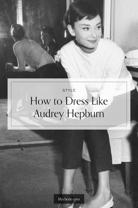 audrey hepburn style Audrey Hepburn Everyday Style, Audrey Hepburn Fall Style, Audrey Hepburn Modern Style, 50's Style Outfits, Classic Audrey Hepburn Style, Timeless Classic Outfits, What’s My Dress Style, Audrey Hepburn Coat, Audrey Hepburn Winter Style