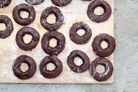 This Week for Dinner: dunford's donuts Archives - This Week for Dinner Cake Doughnut Recipe, Cake Doughnuts Recipe, Dinner Ideas Recipes, Cake Doughnuts, Bakery Goods, Weekly Meal Plans, Homemade Chocolate Cake, Donuts Recipe, Doughnut Cake