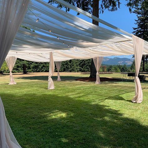 Temporary Shade Structure, Outdoor Wedding Coverage, Backyard Wedding Shade Ideas, Shade For Wedding, Outdoor Wedding Set Up Ideas, Wedding Tent Alternatives, Small Wedding Set Up, Outside Tent Party Ideas, Diy Shade Structure