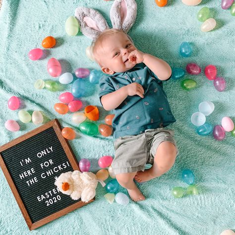 Easter Baby Pictures Boy, Easter Milestone Pictures Boy, 4 Month Old Easter Pictures, Baby Boy First Easter Pictures, Baby Easter Picture Ideas, Easter Baby Picture Ideas, Easter Infant Photoshoot, Easter Infant Photos, First Easter Ideas Baby Boy