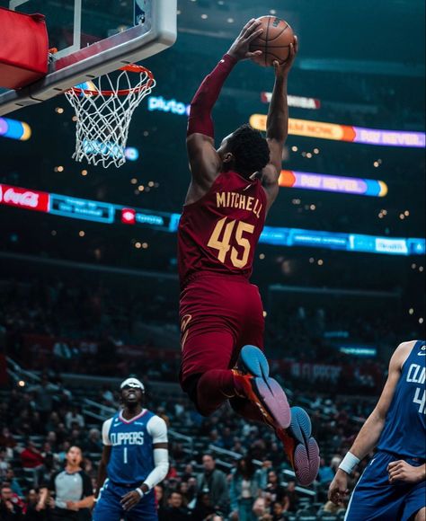 Donovan Mitchell Aesthetic, Donovan Mitchell Wallpaper Cleveland, Donovan Mitchell Cavaliers, Cleveland Cavaliers Wallpapers, Donovan Mitchell Wallpaper, Basketball Background, Cleveland Cavs, Nba Basketball Art, Auto Poster