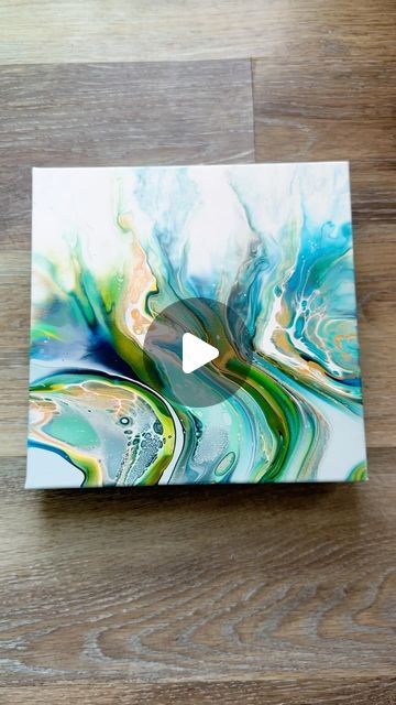 Pour Painting Techniques, Dreamy Ocean, Acrylic Art Projects, Acrylic Painting Diy, Center Line, Easy Art Projects, Flow Arts, Acrylic Pouring Art, Paint Pouring