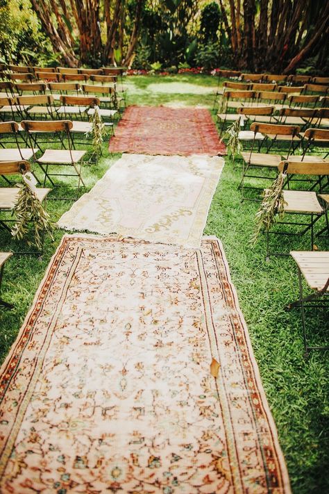 Vintage Wedding Ceremony Decorations, Wedding Aisles, Vintage Wedding Ceremony, Wedding Runner, Aisle Runner Wedding, Wedding Aisle Decorations, Aisle Runner, Ceremony Arch, Aisle Decor