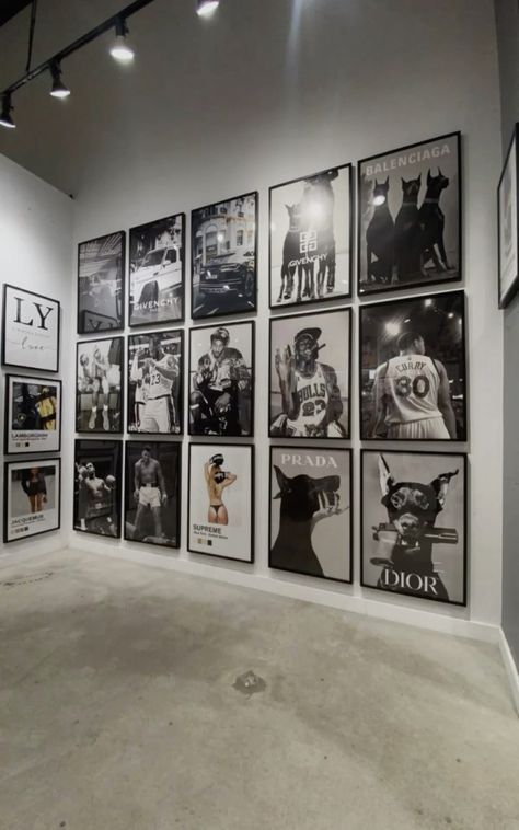 Men Bedroom Ideas Black, Black Man Cave Ideas, Hype Beast Home Decor, Unisex Interior Design, Modern Male Apartment Decor, Boy College Apartment Decor, Mens Living Room Ideas Apartments Masculine Interior, Hype Beast Wall Art, Men House Decor