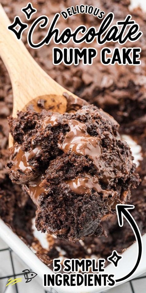 Chocolate Dump Cake Chocolate Chip Dump Cake Recipes, Simple Deserts, Baking Knowledge, Dump Cake Recipes Chocolate, Chocolate Dump, Drippy Cakes, Chocolate Cake Mix Recipes, Chocolate Dump Cake, Easy Dump Cake Recipe