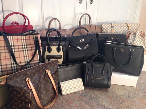 Hi guys! I get a lot of emails about what sites I recommend for buying replicas and here are my 2 favorite sites right now. I don’t buy on Ioffer or aliexpress or social media because I have … Τσάντες Louis Vuitton, Fake Designer Bags, Inspired Handbags, Fall Handbags, Replica Designer Handbags, Quality Handbags, Trending Handbag, Burberry Handbags, Cute Purses